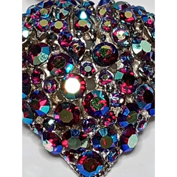 Vintage Red Aurora Borealis Rhinestones Encrusted Strawberry Brooch Silver Tone - Picture 6 of 11